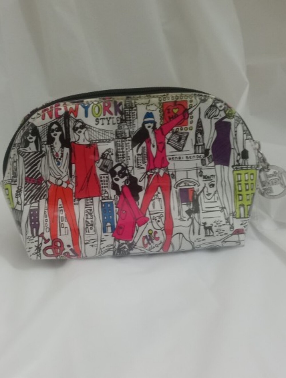 Henri Bendel New York ~Izak Zenou Illustrator "Bendel Girls" Dome Cosmetic Bag.